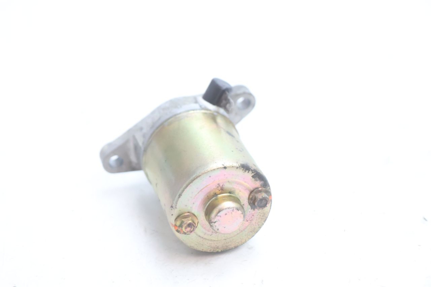 photo de STARTER KYMCO AGILITY 4T 10" 50 (2005 - 2018) - Fixing points details