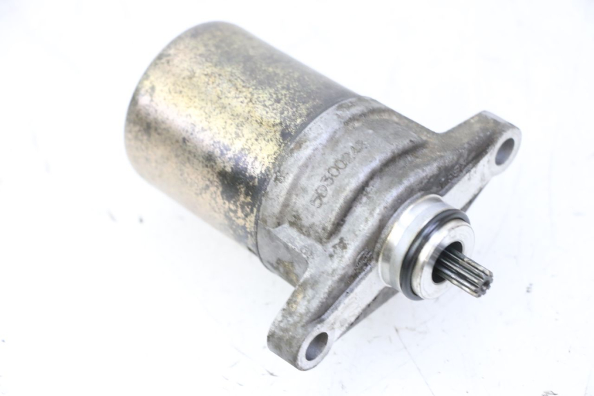 photo de STARTER KYMCO AGILITY NAKED RENOUVO 2T 50 (2011 - 2018) - Component detail