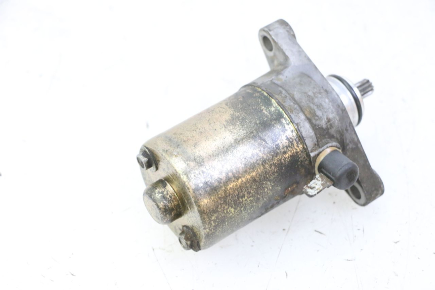 photo de STARTER KYMCO AGILITY NAKED RENOUVO 2T 50 (2011 - 2018) - Zoom on usage condition