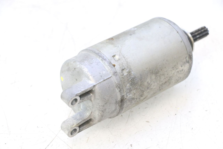 photo de STARTER SUZUKI BURGMAN EXECUTIVE ABS 650 (2006 - 2012) - Alternative perspective