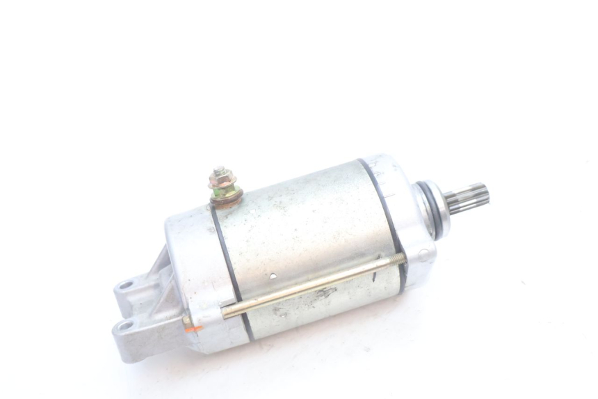 photo de STARTER HONDA CB F HORNET 600 (2005 - 2006) - Alternative perspective