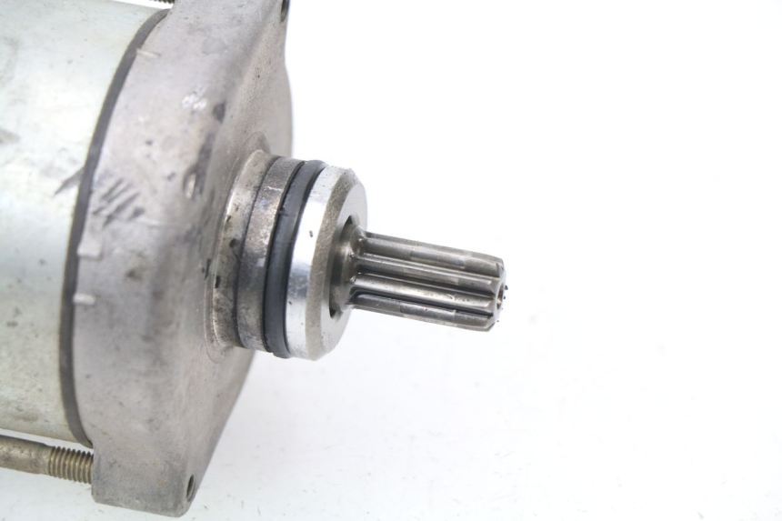 photo de STARTER HONDA CBR 929 RR FIREBLADE 900 (2000 - 2001) - Zoom on usage condition