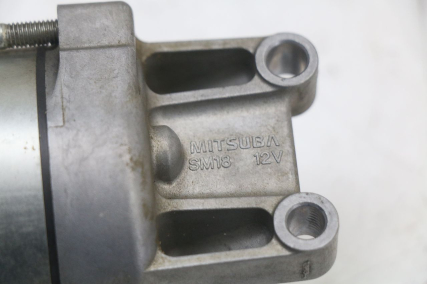 photo de STARTER HONDA CRF R 250 (2020 - 2021) - Alternative perspective