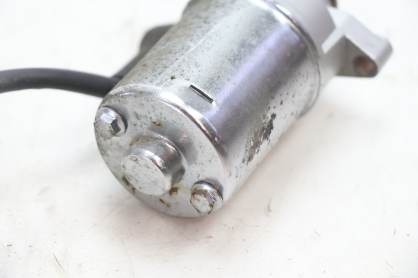 photo de STARTER KEEWAY F-ACT NAKED 50 (2009 - 2014) - Fixing points details