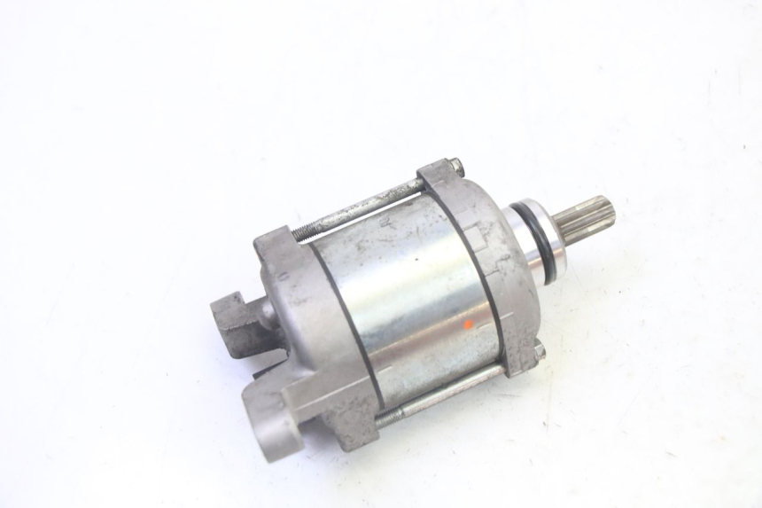 photo de STARTER HONDA FES S-WING SWING ABS 125 (2007 - 2015) - Technical close-up