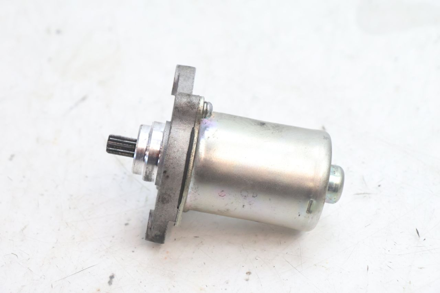 photo de STARTER PIAGGIO FLY 2T 50 (2004 - 2017) - Zoom on usage condition