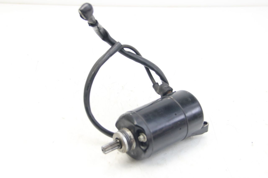 photo de STARTER YAMAHA FZS FAZER 600 (2001 - 2003) - Main view