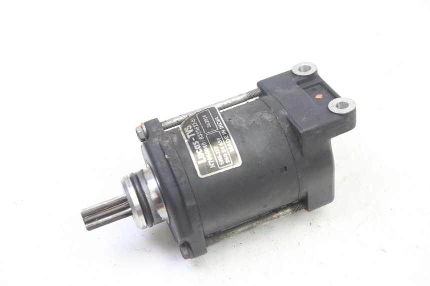 photo de STARTER BMW G310 R 310 (2016 - 2020) - Zoom on usage condition