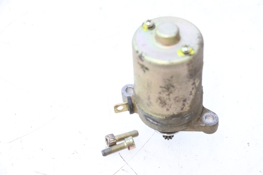 photo de STARTER VASTRO GP 2T 50 (2013 - 2017) - Zoom on usage condition