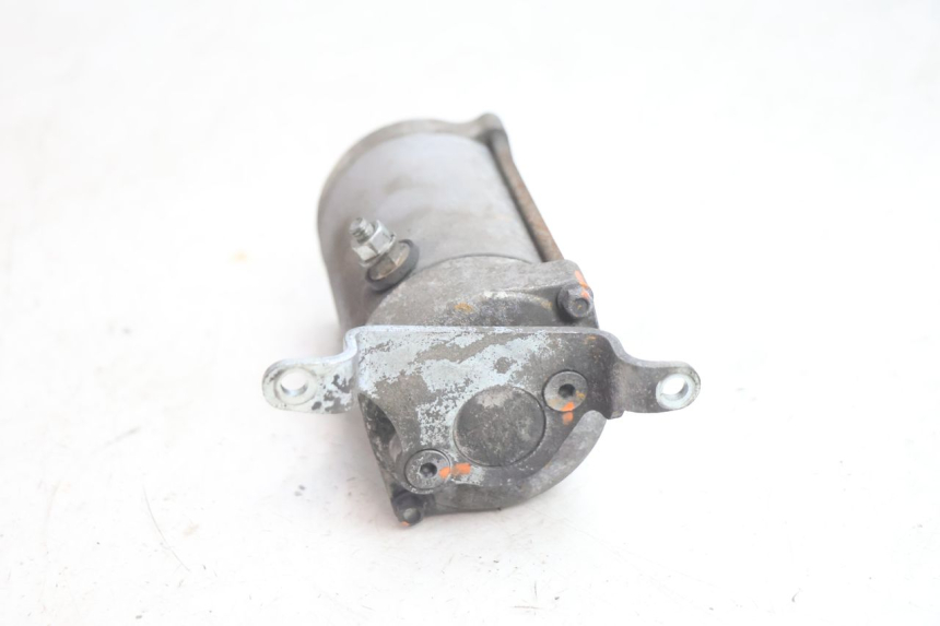 photo de STARTER GILERA GP 800 (2007 - 2013) - Fixing points details