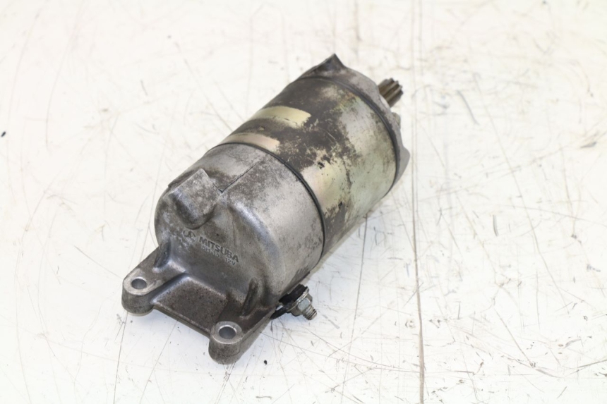 photo de STARTER KAWASAKI ZEPHYR 550 (1991 - 1998) - Alternative perspective