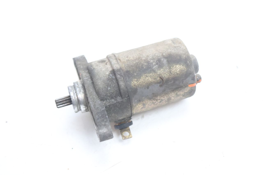 photo de STARTER PEUGEOT KISBEE 4T 50 (2010 - 2017) - Zoom on usage condition