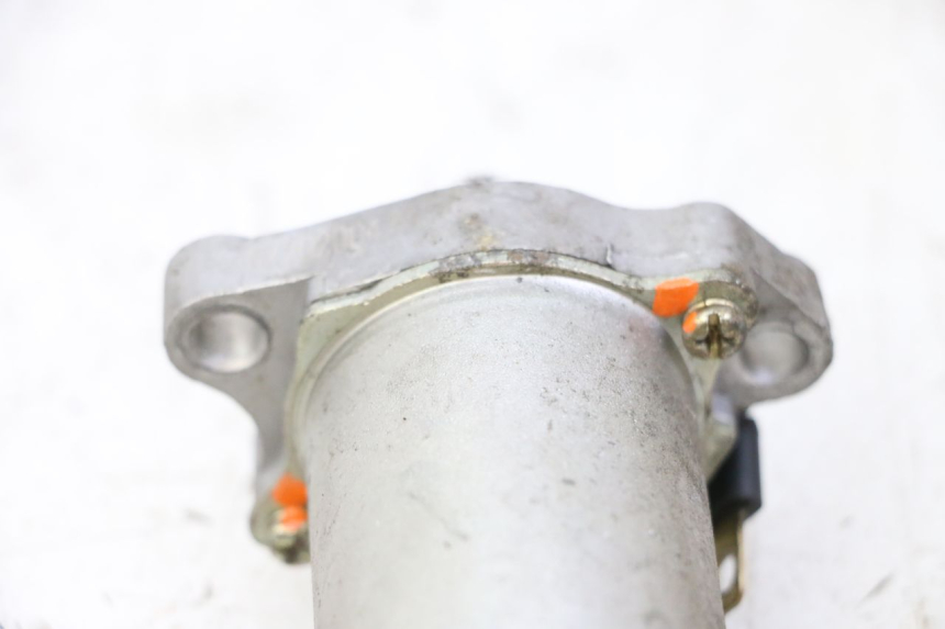 photo de STARTER PIAGGIO LIBERTY 4T 50 (2009 - 2015) - Zoom on usage condition