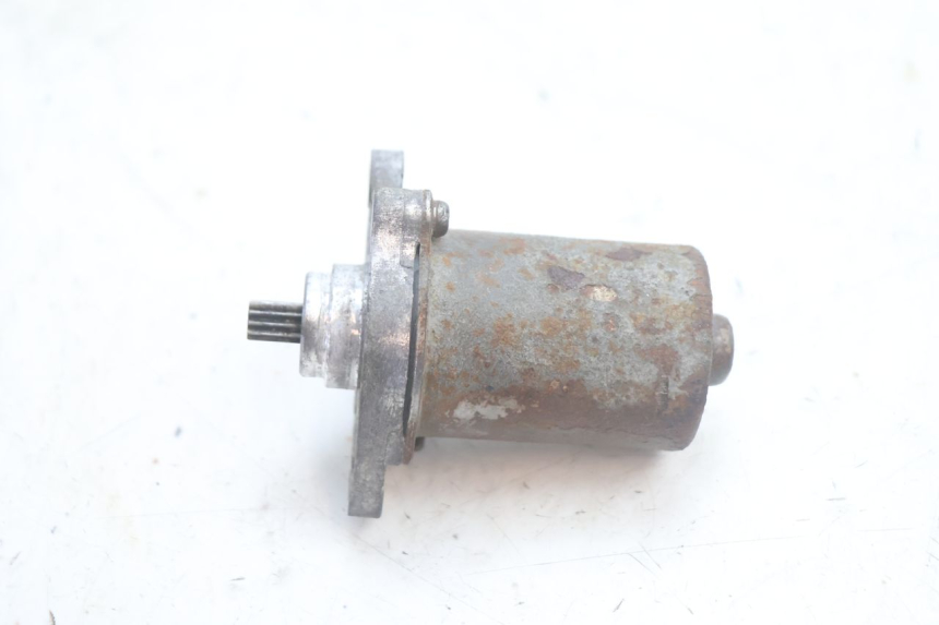 photo de STARTER PIAGGIO LIBERTY 50 (1998 - 2003) - Zoom on usage condition