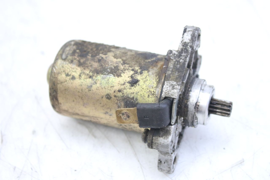 photo de STARTER PIAGGIO NEW TYPHOON 50 (2018 - 2021) - Alternative perspective