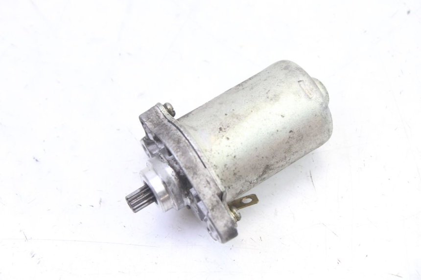 photo de STARTER PIAGGIO NEW TYPHOON 50 (2018 - 2021) - Alternative perspective