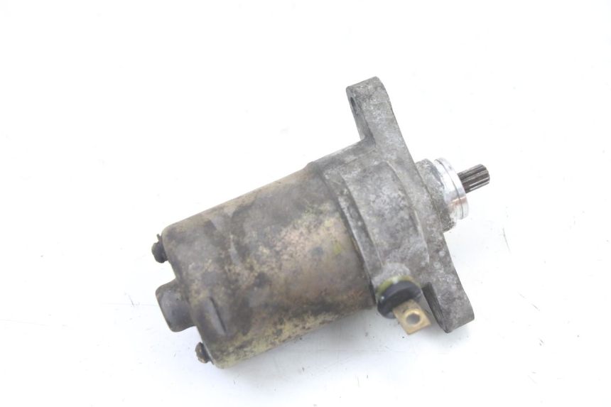 photo de STARTER PEUGEOT KISBEE 4T 50 (2018 - 2022) - Alternative perspective