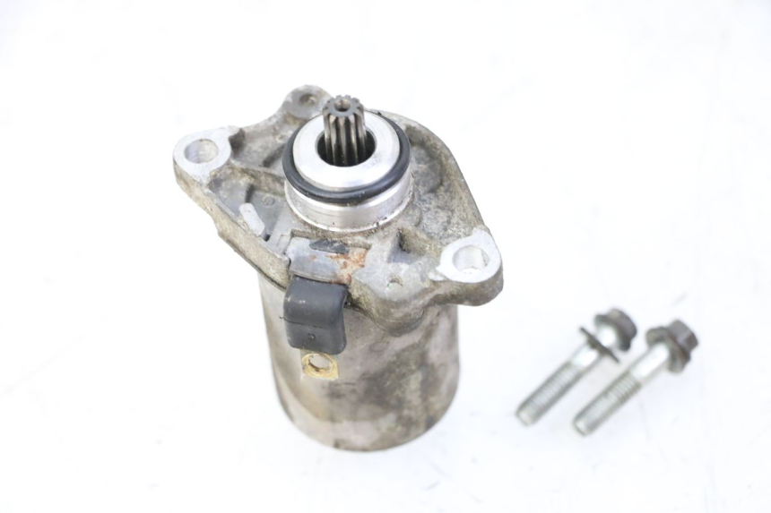 photo de STARTER PEUGEOT TREKKER TKR 50 (2005 - 2014) - Alternative perspective