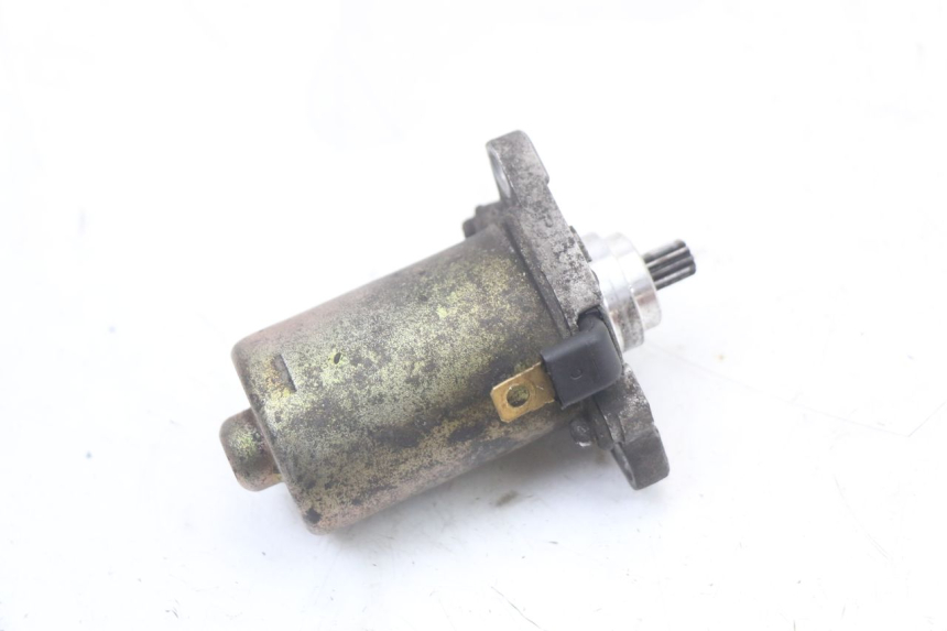 photo de STARTER PIAGGIO VESPA LX 2T 50 (2005 - 2013) - Alternative perspective