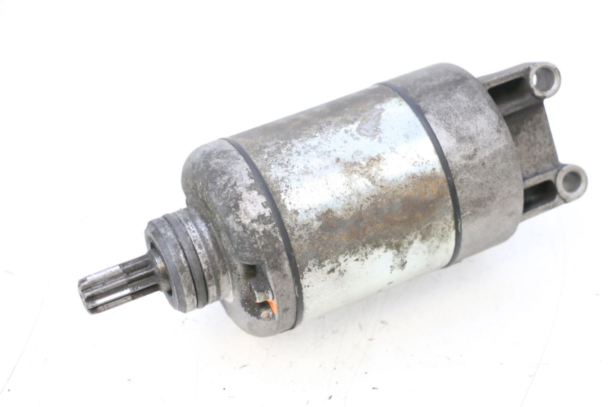 photo de STARTER PEUGEOT SATELIS COMPRESSOR K15 125 (2006 - 2009) - Technical close-up