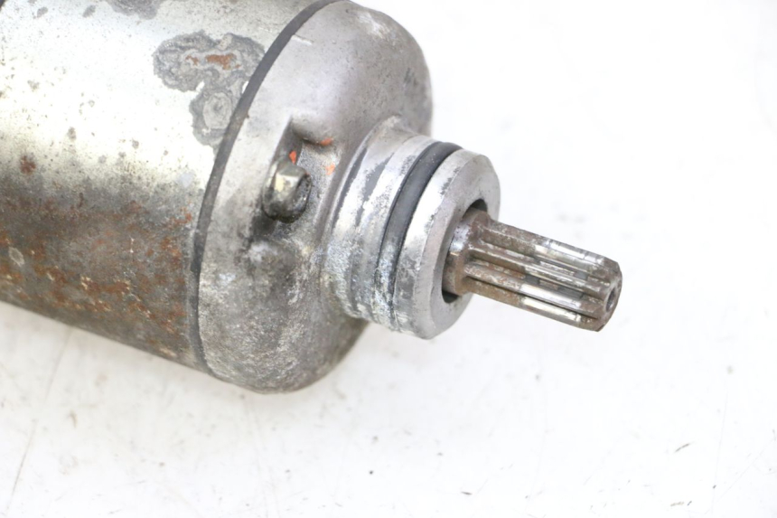 photo de STARTER PEUGEOT SATELIS 125 (2006 - 2009) - Zoom on usage condition