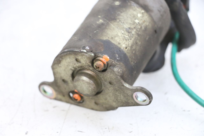 photo de STARTER PEUGEOT SPEEDFIGHT 4 4T EFI 50 (2021 - 2025) - Alternative perspective