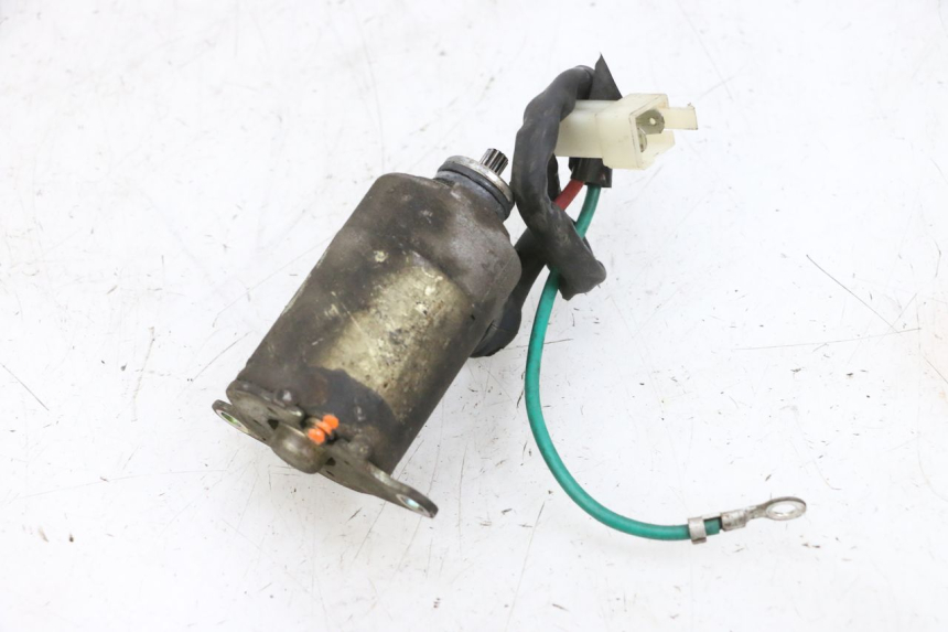 photo de STARTER PEUGEOT SPEEDFIGHT 4 4T EFI 50 (2021 - 2025) - Surface and material condition