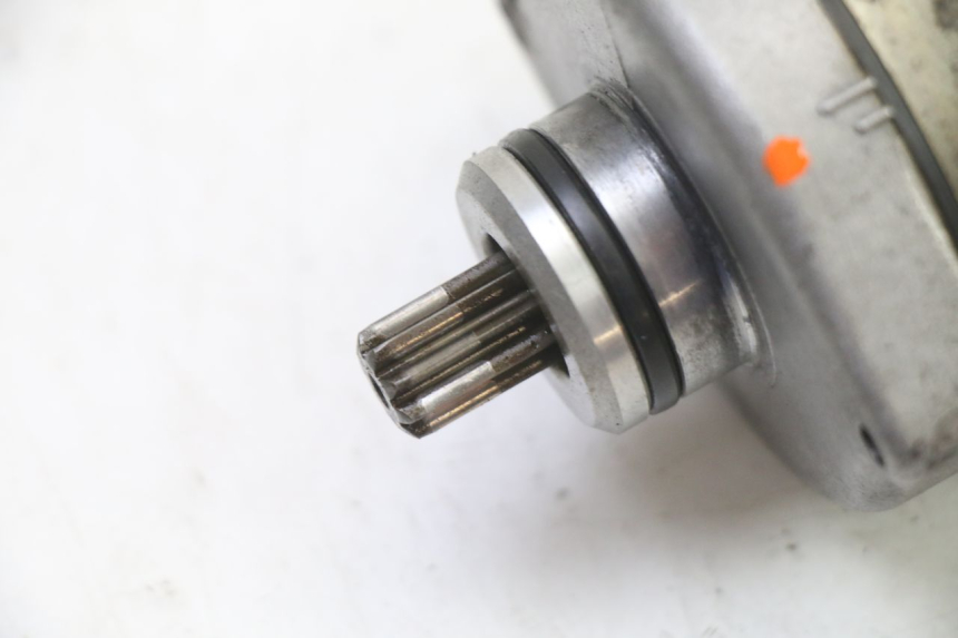 photo de STARTER HONDA ST PAN EUROPEAN 1300 (2002 - 2013) - Zoom on usage condition