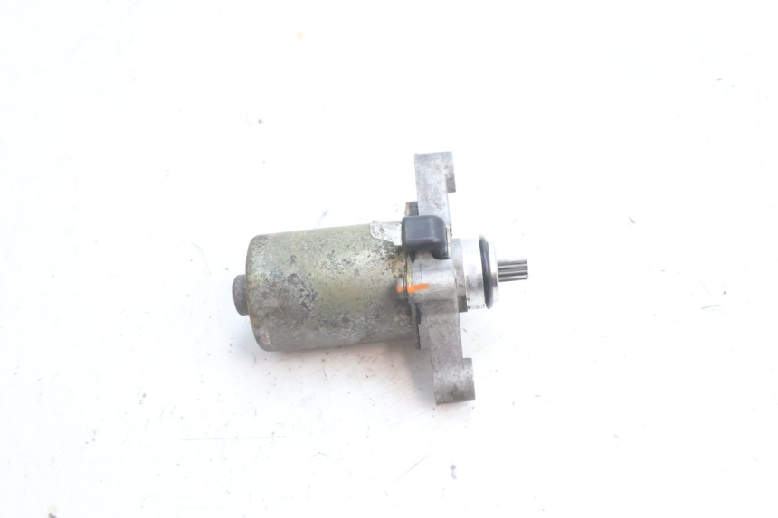 photo de STARTER KYMCO SUPER 8 2T 50 (2007 - 2013) - Alternative perspective