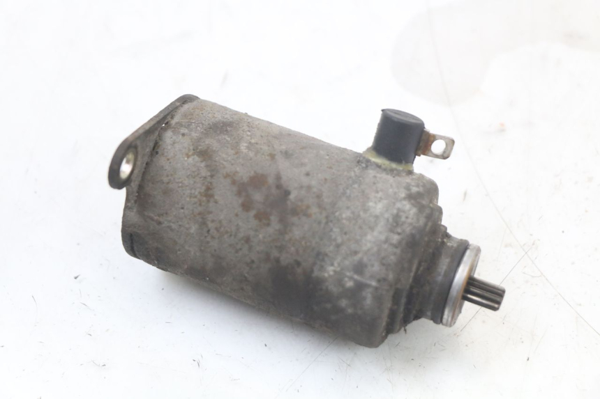 photo de STARTER SYM ORBIT 2 4T 50 (2018 - 2022) - Alternative perspective