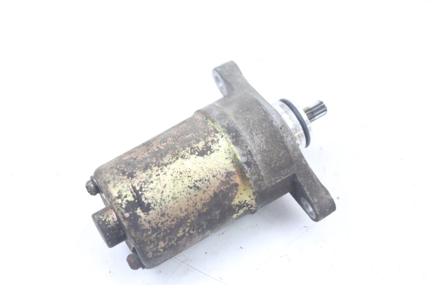photo de STARTER TNT MOTOR ROMA 10' 4T 50 (2019 - 2022) - Zoom on usage condition