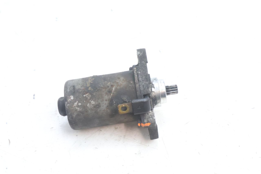 photo de STARTER PIAGGIO VESPA S 2T 50 (2007 - 2014) - Alternative perspective
