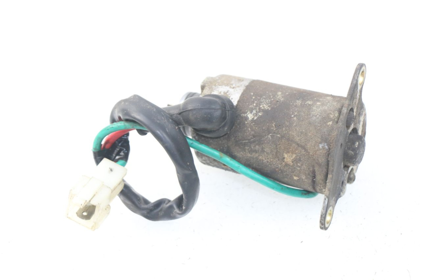 photo de STARTER PEUGEOT VIVACITY NEW 4T 50 (2008 - 2017) - Zoom on usage condition