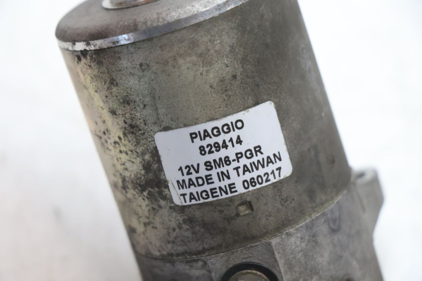 photo de STARTER PIAGGIO X8 STREET 125 (2006 - 2007) - Zoom on usage condition