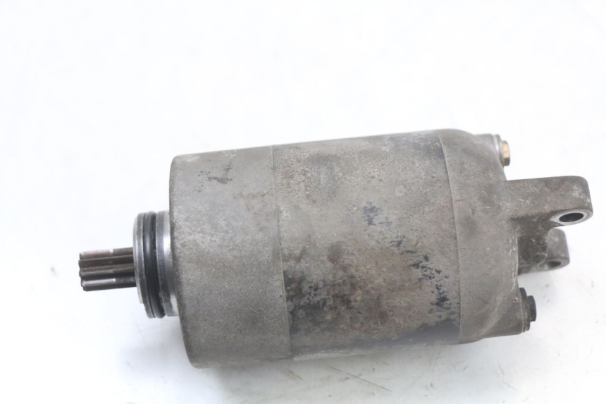 photo de STARTER YAMAHA YP MAJESTY 125 (2002 - 2006) - Technical close-up