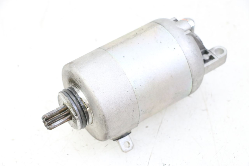 photo de STARTER YAMAHA YP MAJESTY 125 (2002 - 2006) - Main view