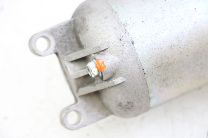 photo de STARTER YAMAHA YP MAJESTY 125 (2002 - 2006) - Technical close-up