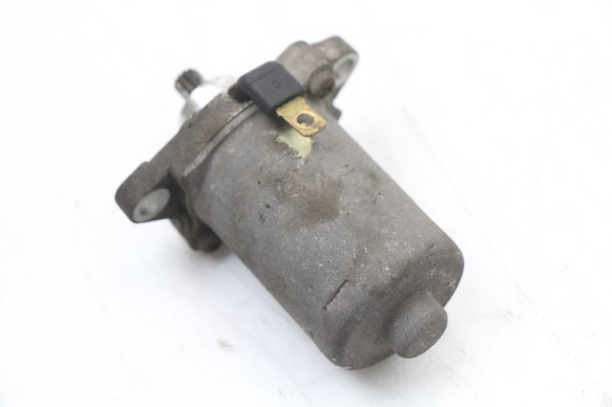 photo de STARTER PIAGGIO ZIP 2T 50 (2009 - 2019) - Alternative perspective