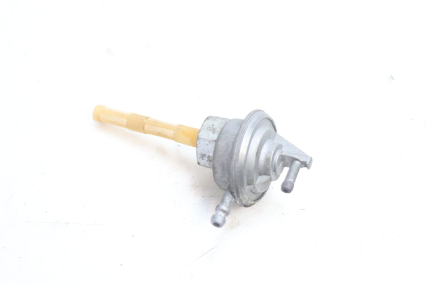 photo de FUEL TANK VALVE KYMCO AGILITY PREMIUM 50 (2007 - 2010) - Zoom on usage condition
