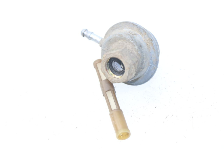 photo de FUEL TANK VALVE PGO BIG MAX 50 (2001 - 2009) - Zoom on usage condition