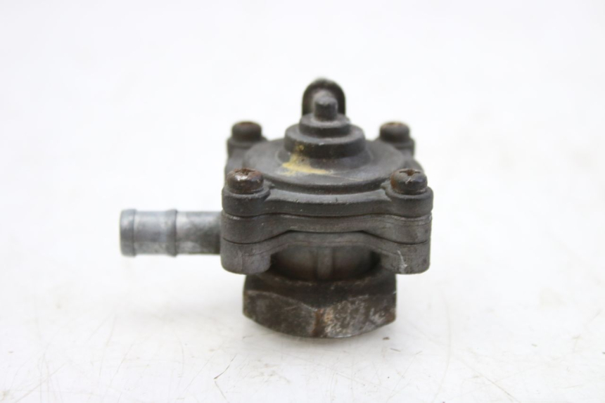 photo de FUEL TANK VENT HONDA CBF 500 (2004 - 2007) - Technical close-up