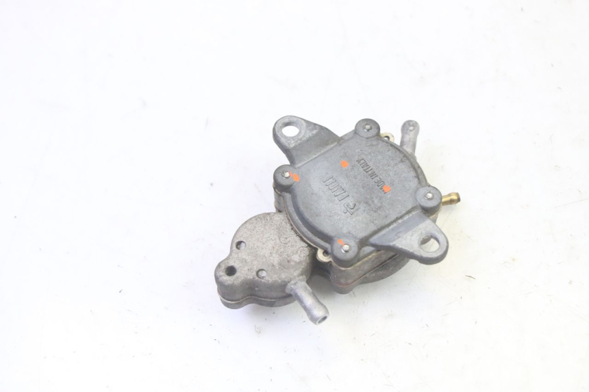 photo de FUEL TANK VALVE PEUGEOT CITYSTAR 50 (2013 - 2017) - Technical close-up