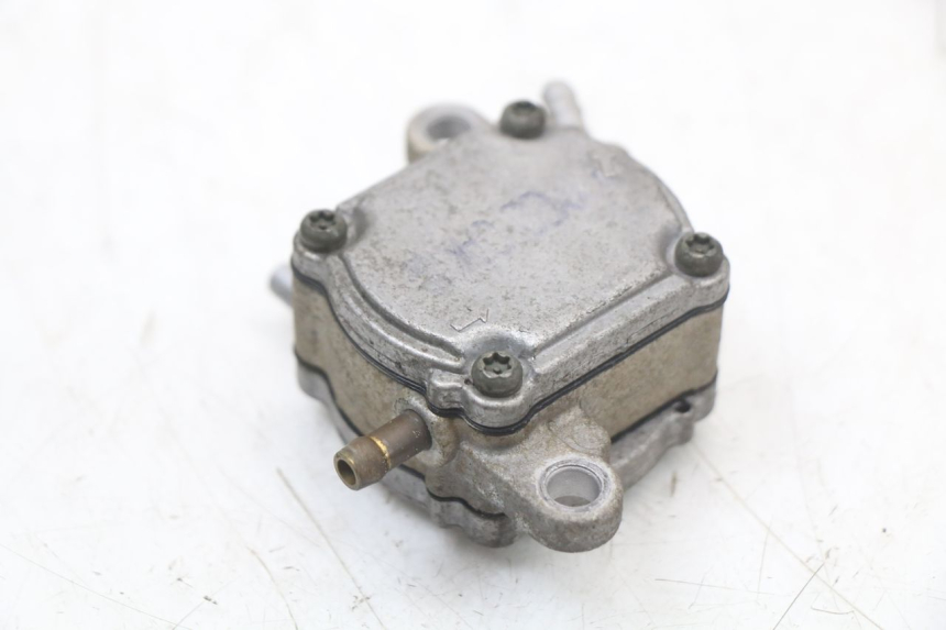 photo de FUEL TANK VENT KYMCO DINK 4T 50 (2007 - 2018) - Alternative perspective