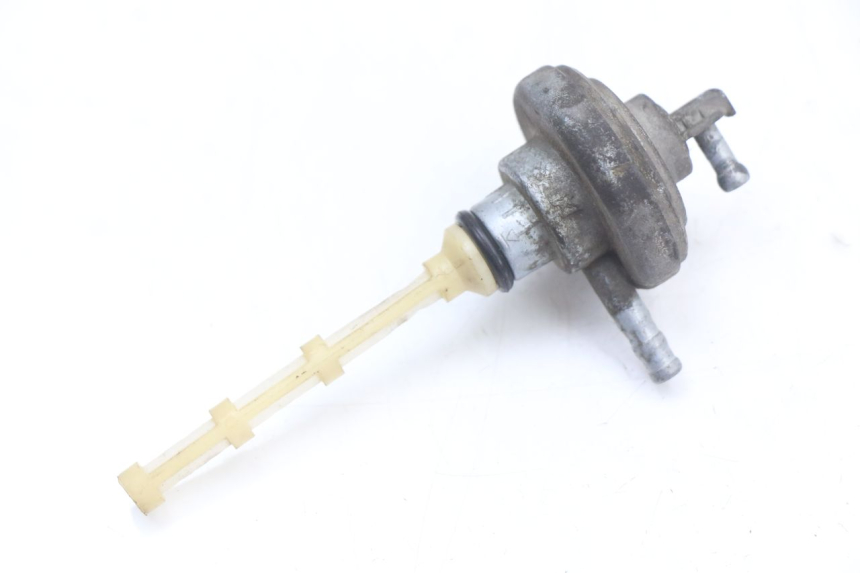 photo de FUEL TANK VALVE PIAGGIO FLY 4T 50 (2004 - 2010) - Main view