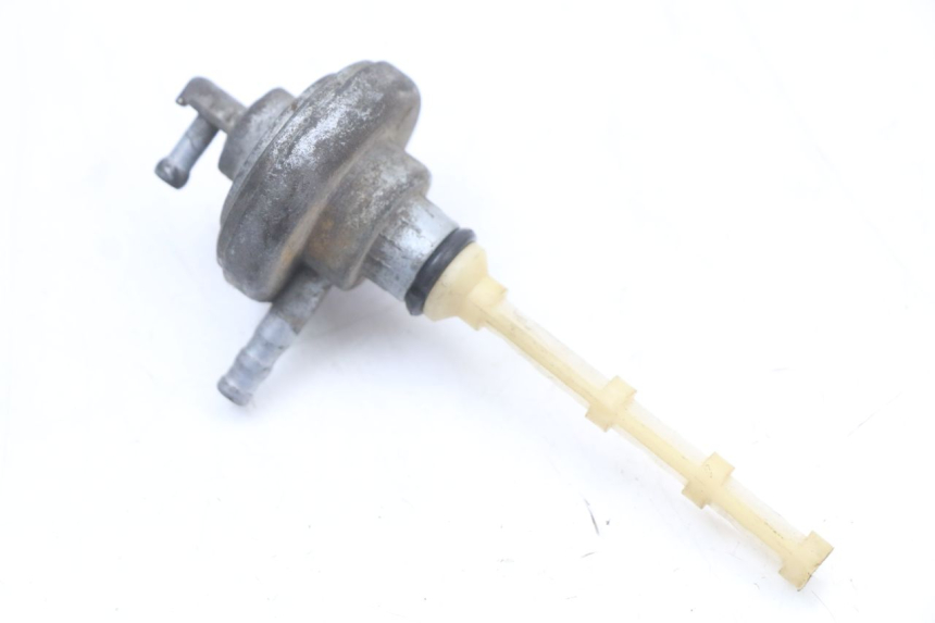 photo de FUEL TANK VALVE PIAGGIO FLY 4T 50 (2004 - 2010) - Component detail