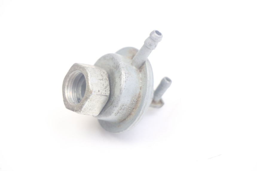photo de FUEL TANK VALVE BAOTIAN FRESH 50 (2004 - 2012) - Alternative perspective