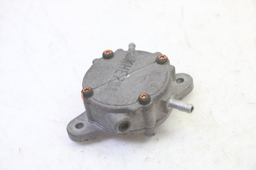 photo de FUEL TANK VALVE KYMCO GRAND DINK 125 (2002 - 2007) - Zoom on usage condition