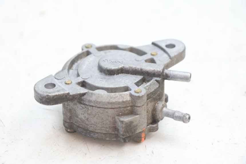 photo de FUEL TANK VALVE KYMCO GRAND DINK 125 (2008 - 2014) - Zoom on usage condition