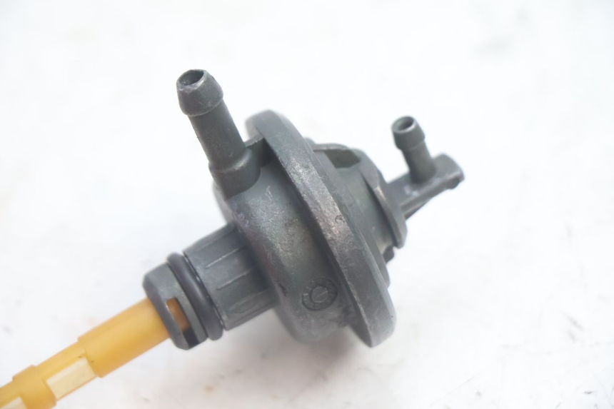photo de FUEL TANK VALVE MBK MACH G AC 50 (2002 - 2014) - Component detail