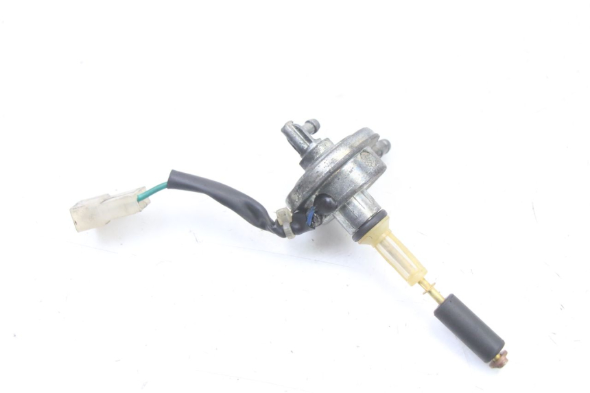 photo de FUEL TANK VALVE PEUGEOT LUDIX 50 (2008 - 2017) - Zoom on usage condition